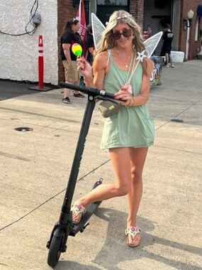 Meet your Posher, Kelli